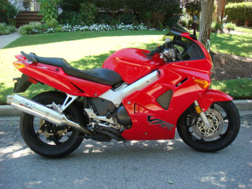 Honda VFR800Fi (INTERCEPTOR)