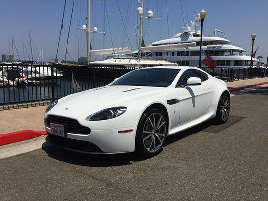 Aston Martin V8 Vantage