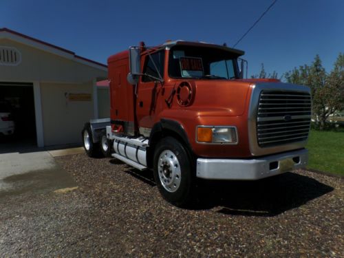 Ford LA9000