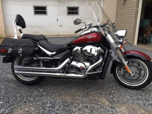 Suzuki VLR1800/VLR1800T