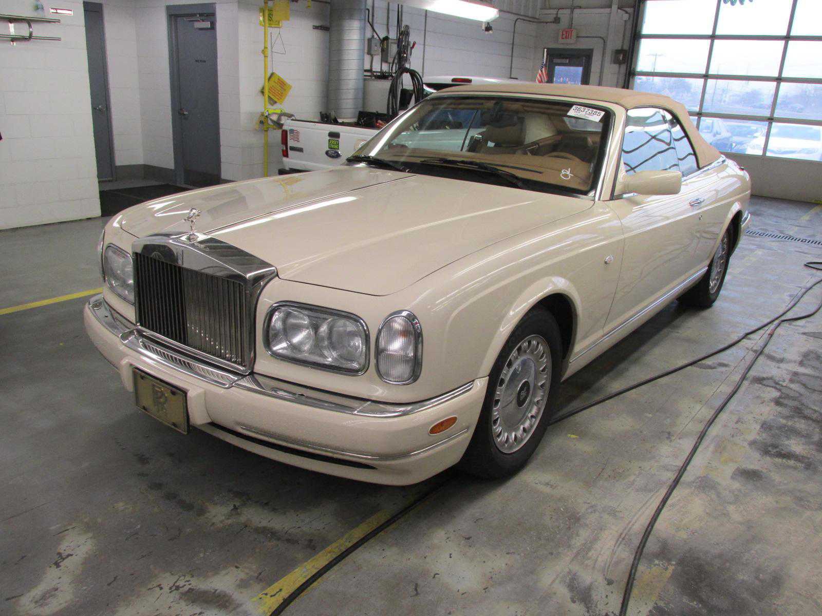Rolls-Royce Corniche