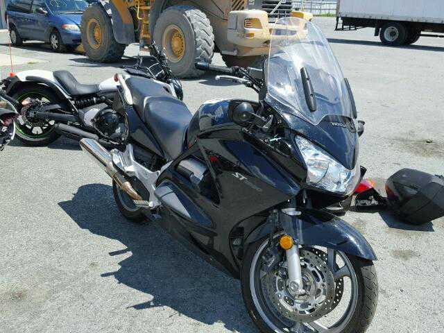 Honda ST1300A