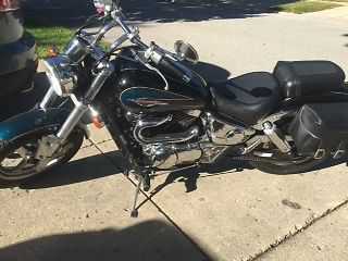 Suzuki VZ800