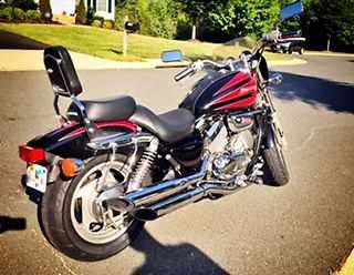 Honda VF750C2 (MAGNA)