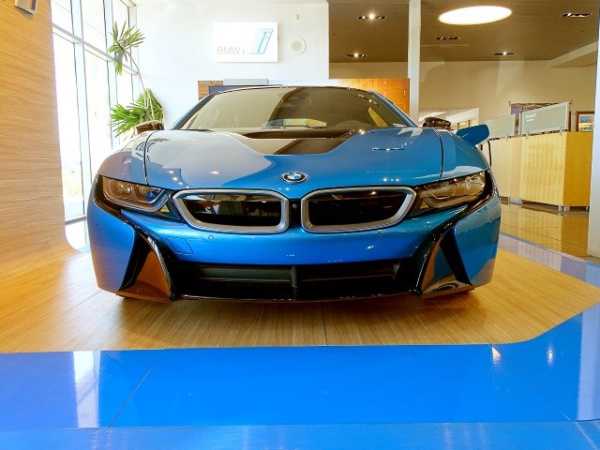 2016 BMW i8