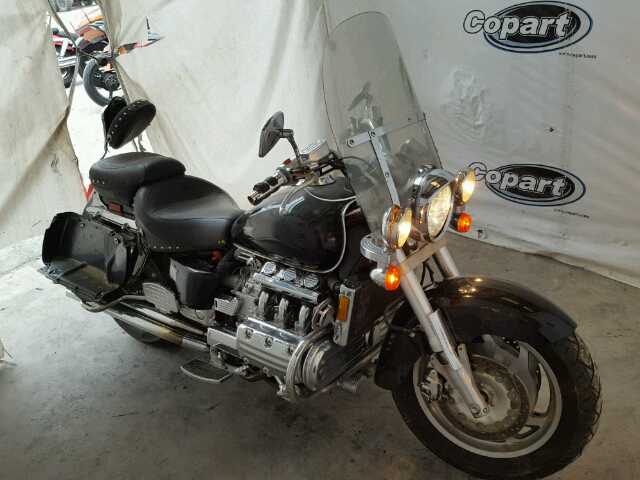 Honda GL1500C (VALKYRIE)