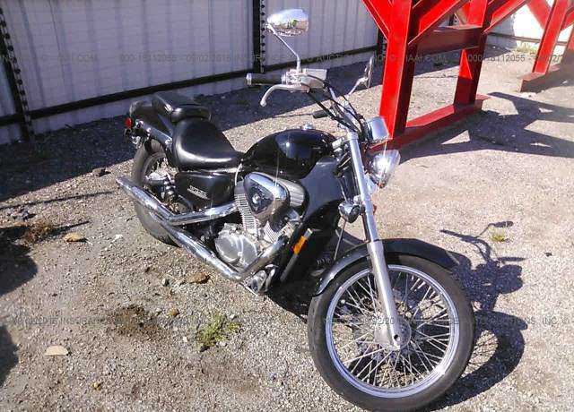 Honda VT600C (SHADOW VLX)
