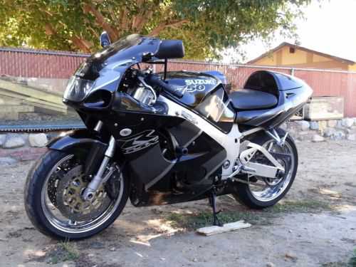Suzuki GSX-R750
