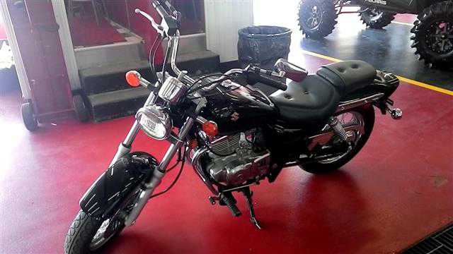 Suzuki GZ250
