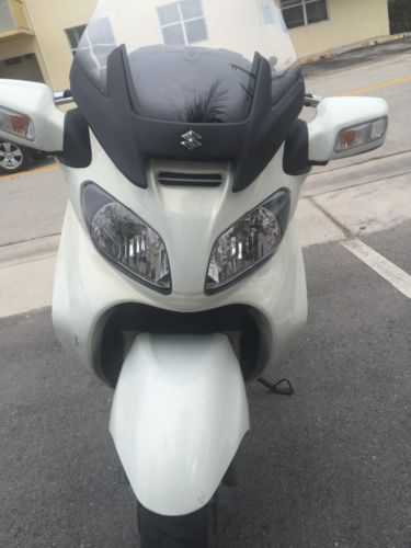 Suzuki AN650L