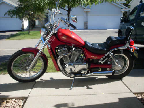 Suzuki VS800