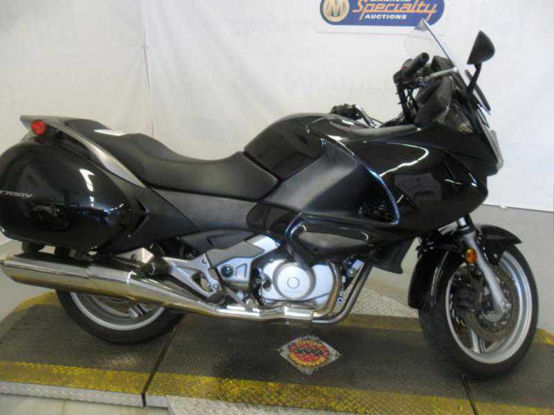Honda NT700VA/NT700V