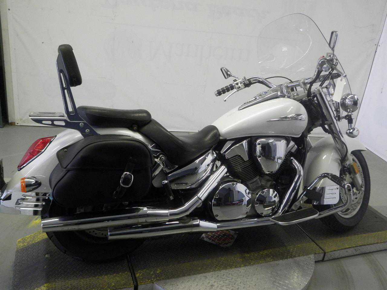 Honda VTX1300R