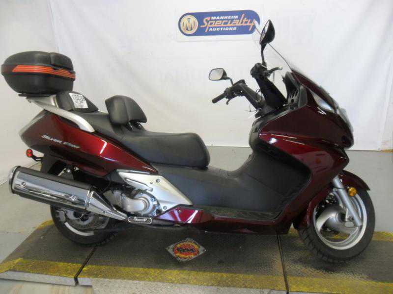 Honda FSC600 (Silver Wing)