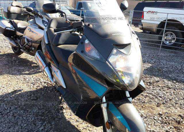 Honda FSC600 (Silver Wing)
