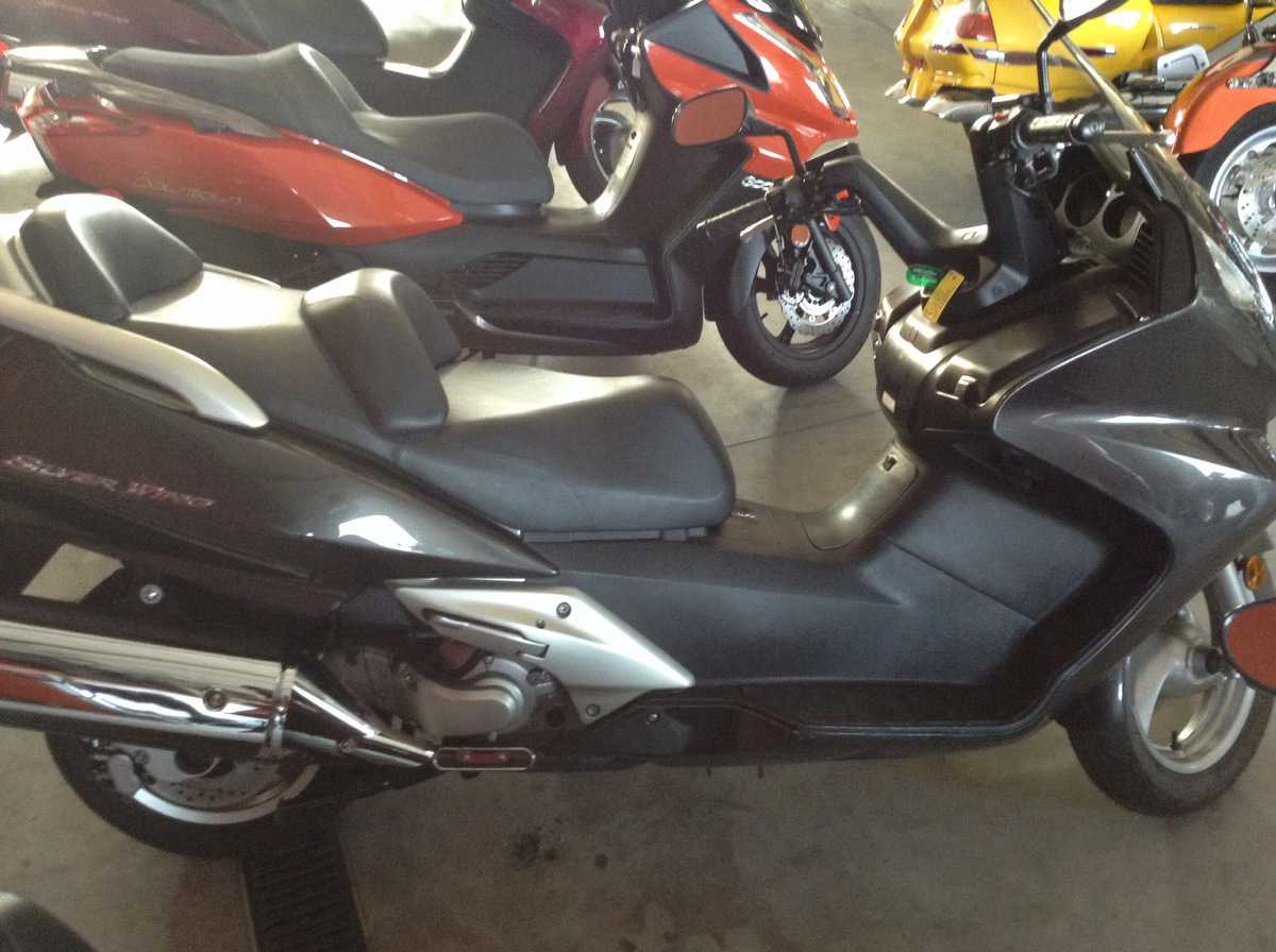 Honda FSC600 (Silver Wing)