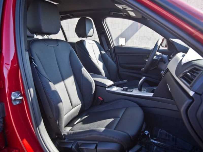 2016 BMW 320i