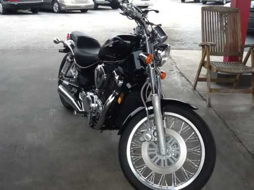 Suzuki VS800