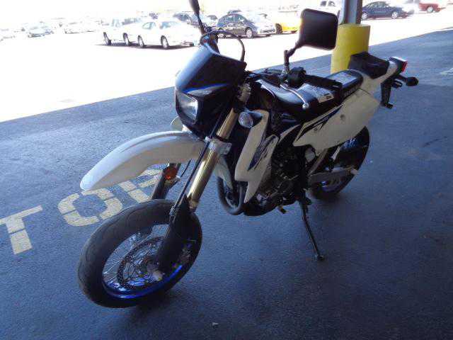 Suzuki DR-Z400SML