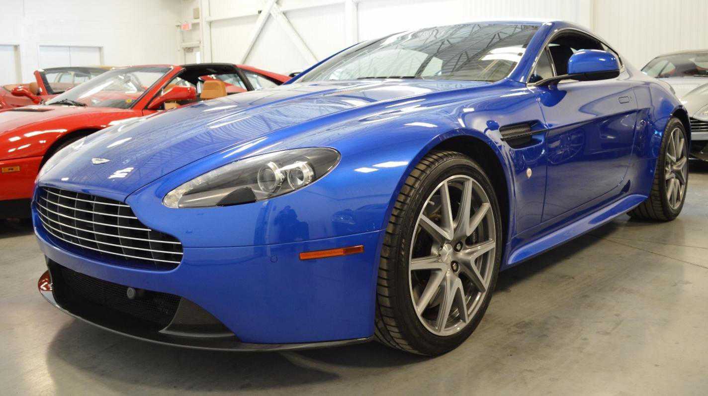 Aston Martin V8 Vantage