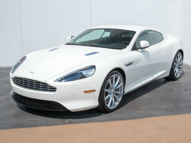 Aston Martin DB9