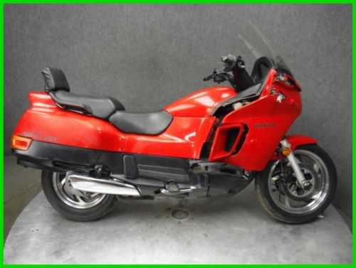Honda PC800 (PACIFIC COAST)