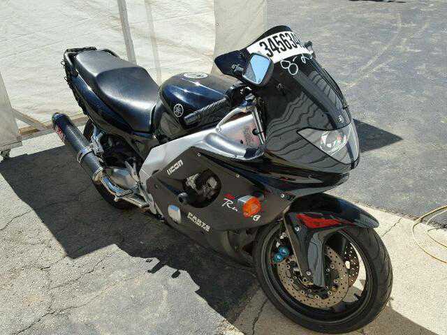 YAMAHA