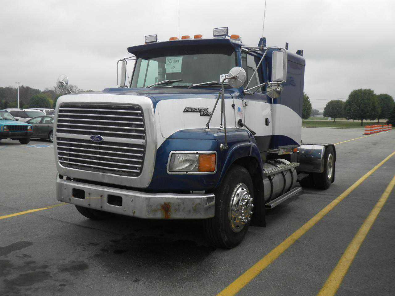 Ford LA9000