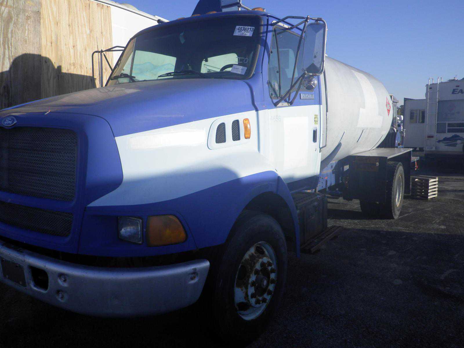 Ford L8513