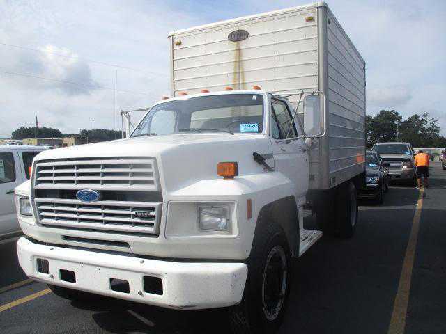 Ford F-600