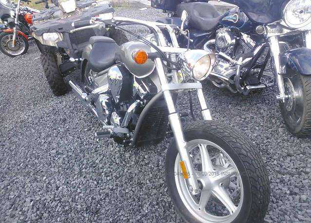 Honda VT1300 (Stateline)