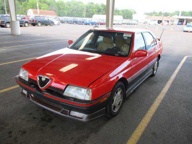Alfa Romeo 164