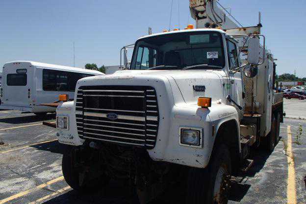 Ford LT8000
