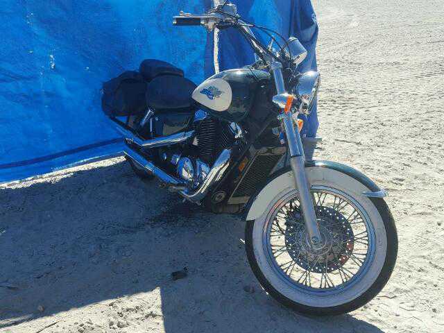 Honda VT1100C2 (SHADOW ACE)