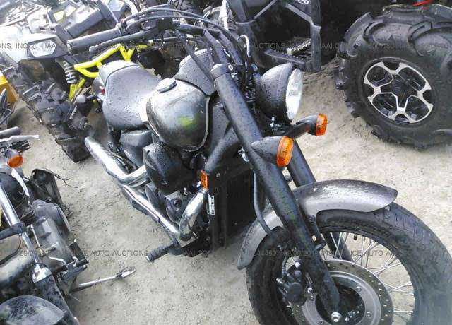 Honda VT750 (Shadow Phantom)