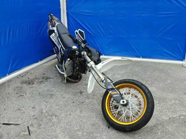 Suzuki DR-Z400SML