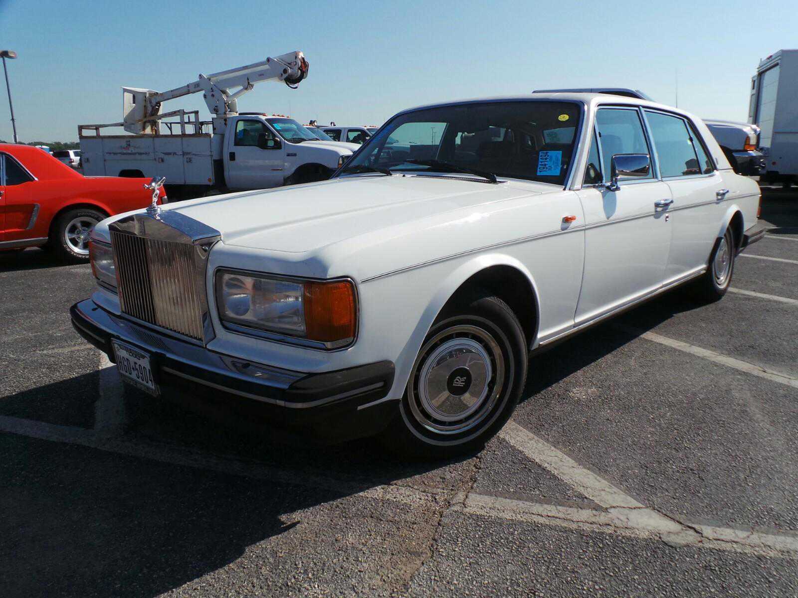 Rolls-Royce Silver Spur
