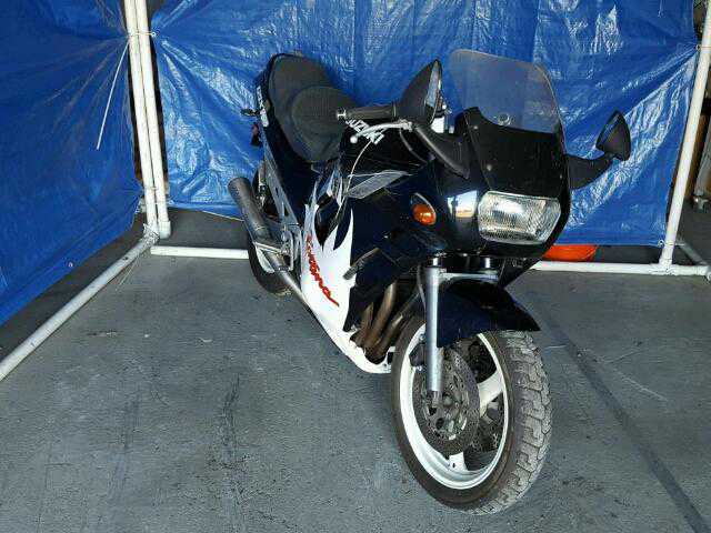 Suzuki GSX750F