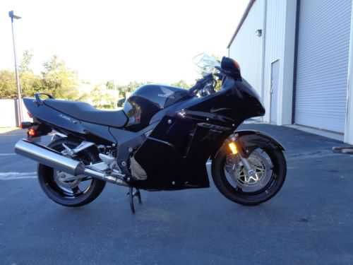 Honda CBR1100XX