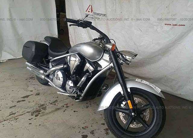 Honda VT1300 (Interstate)