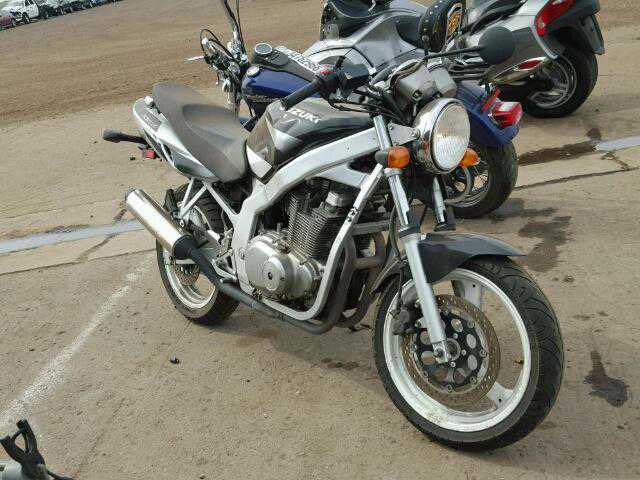 Suzuki GS500K