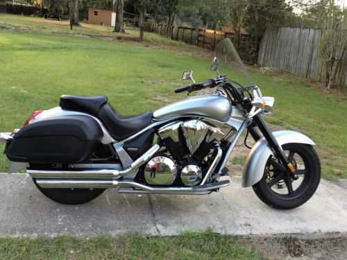 Honda VT1300 (Interstate)