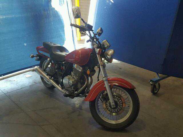 Suzuki GZ250