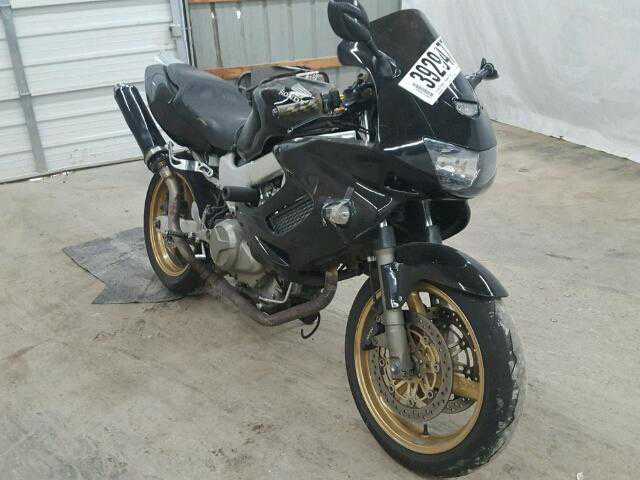 Honda VTR1000F (SUPERHAWK)