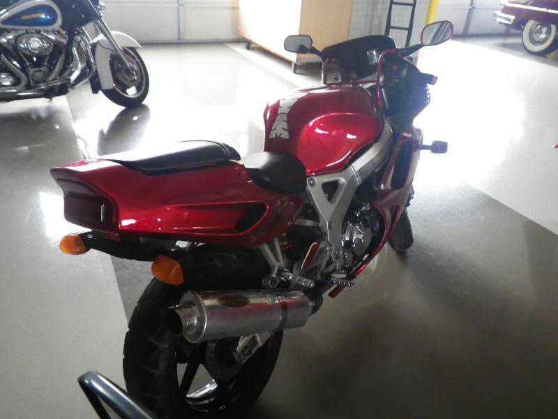 Honda CBR900