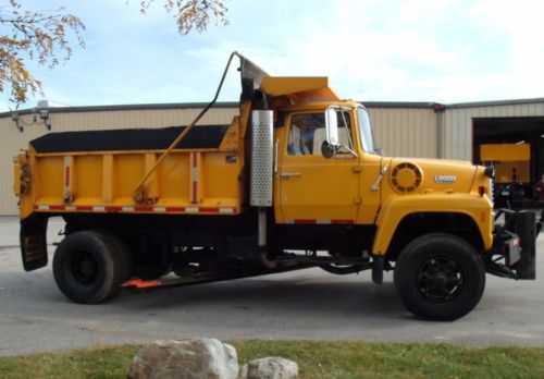 Ford L8000