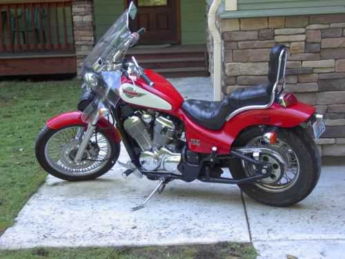 Honda VT600CD (SHADOW VLX DELUXE)
