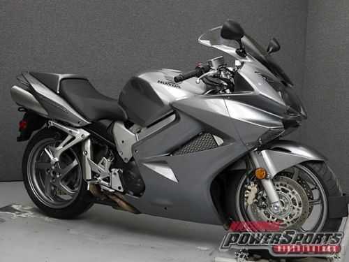 Honda VFR800A (INTERCEPTOR)