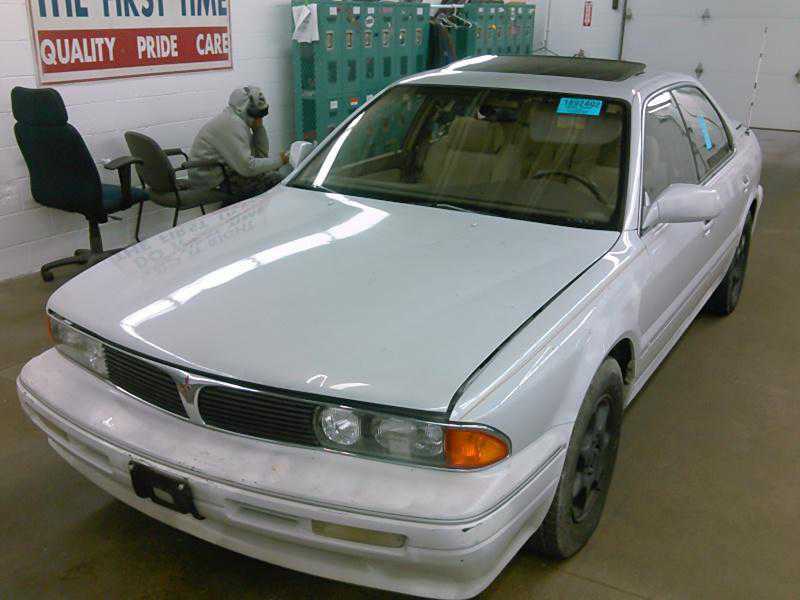 Mitsubishi Diamante
