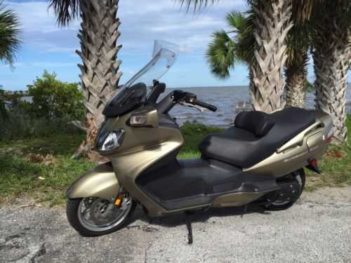 Suzuki AN650